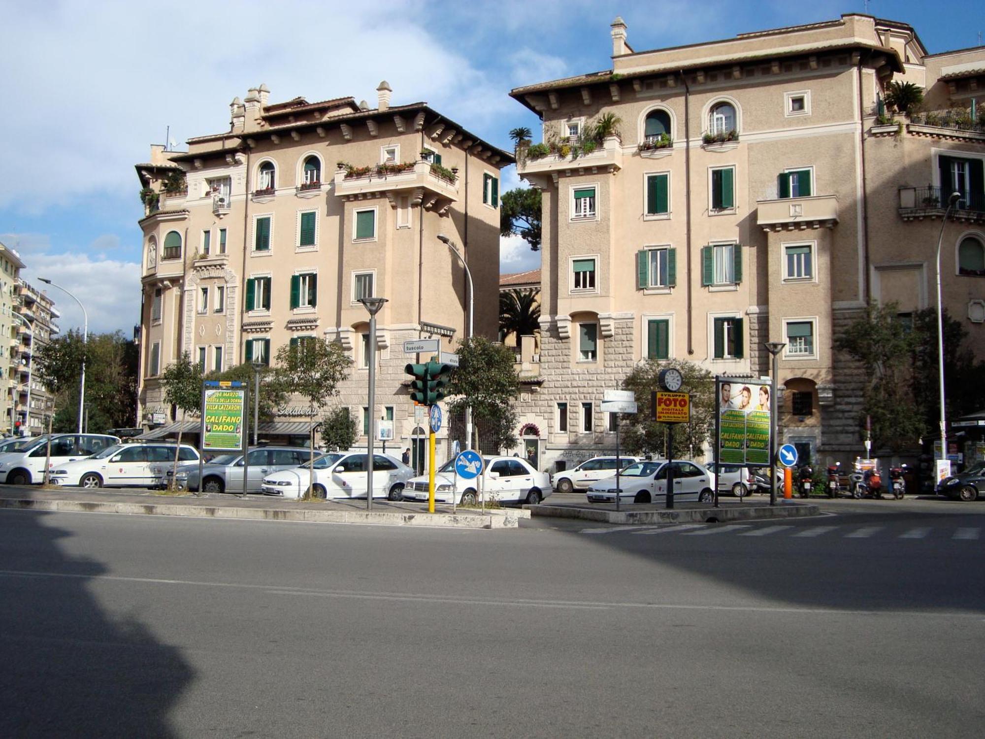 In The Heart Of San Giovanni Rome Exterior photo